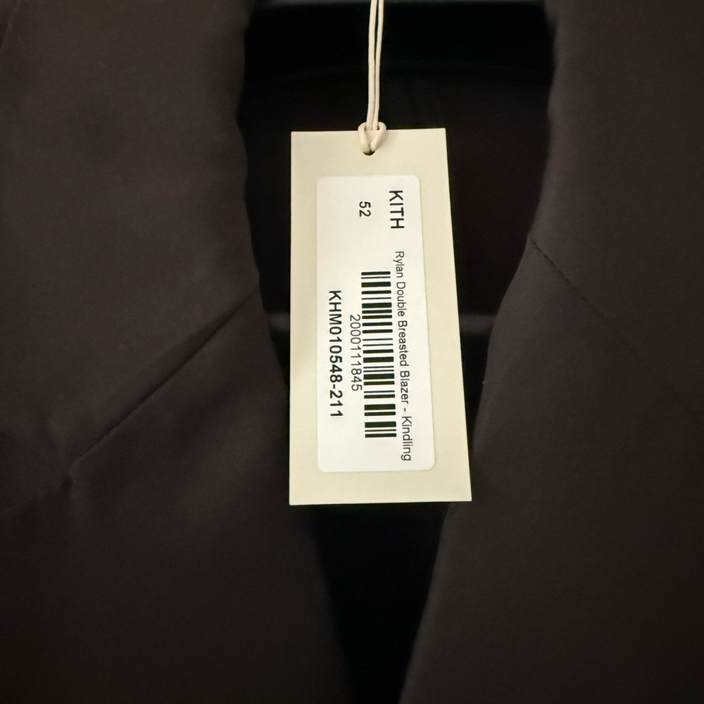 Kith & Kin Raya Double Breasted Blazer in Black - Picture 3 of 4